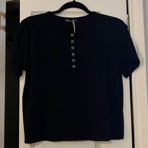 Zara top size L new top never been worn